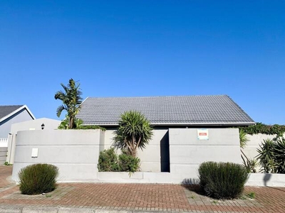 House For Sale In Newfields, Cape Town
