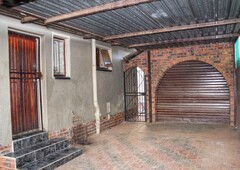 3 Bedroom House For Sale in Protea North