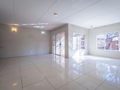 3 Bedroom Apartment To Let in Rivonia
