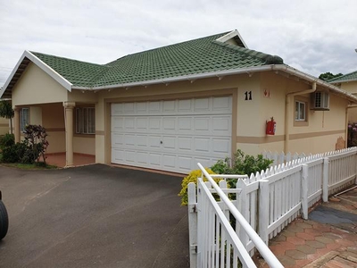 3 Bedroom Townhouse For Sale in Mount Edgecombe
