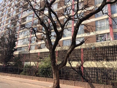 Apartment For Sale In Berea, Johannesburg
