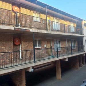 Apartment For Sale In Kempton Park Central, Kempton Park