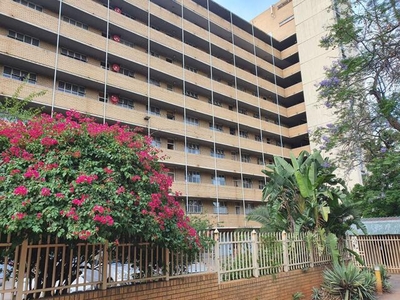Apartment For Sale In Pretoria Central, Pretoria