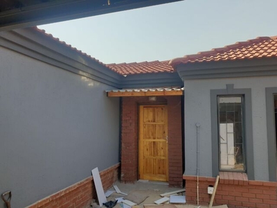 House For Rent In Eloffsdal, Pretoria