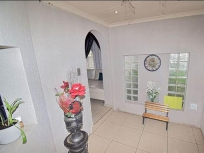 House For Sale In Actonville, Benoni