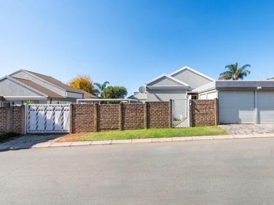 House For Sale In Barbeque Downs, Midrand