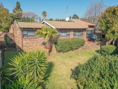 House For Sale In Illiondale, Edenvale