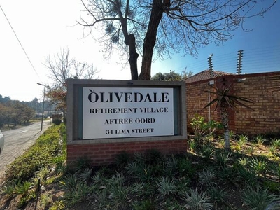 Apartment For Rent In Olivedale, Randburg