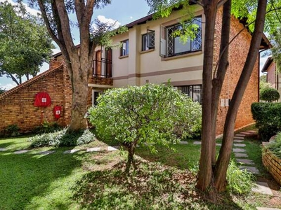 Apartment For Sale In Wilgeheuwel, Roodepoort