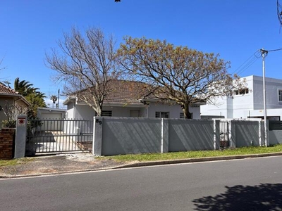 House For Rent In Rondebosch East, Cape Town