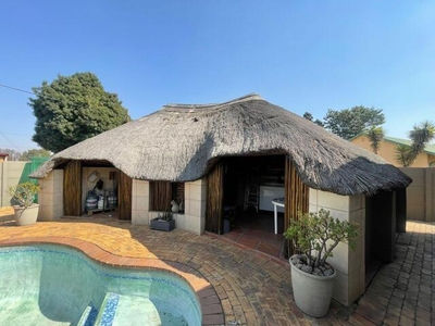 House For Sale In Dal Fouche, Springs