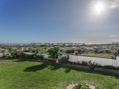 House For Sale In Grotto Bay, Yzerfontein