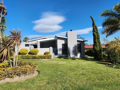 House For Sale In Swellendam, Western Cape