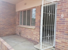 1 Bed Apartment in Freemanville