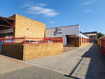 1,360m² Factory For Sale in Paul Kruger Street, Mayville