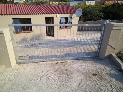 2 bedroom, East London Eastern Cape N/A