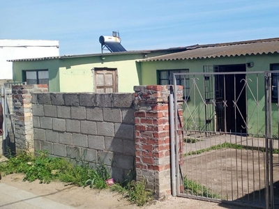 2 Bedroom House for sale in Kwazakhele