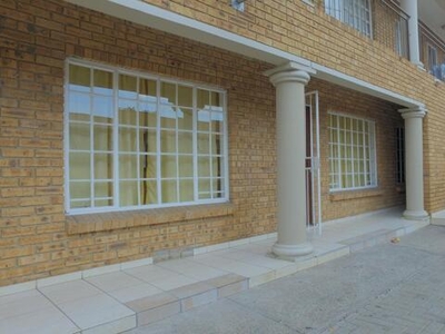 2 bedroom, Rustenburg North West N/A