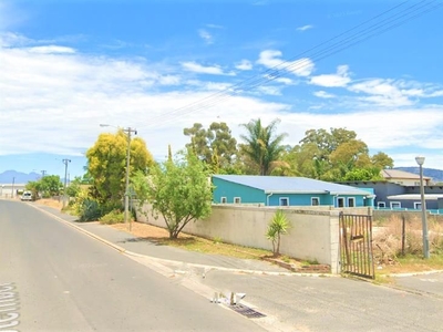 265m² Vacant Land Sold in Newton