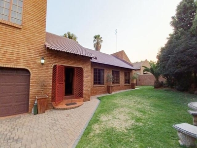 3 bedroom, Vanderbijlpark Gauteng N/A