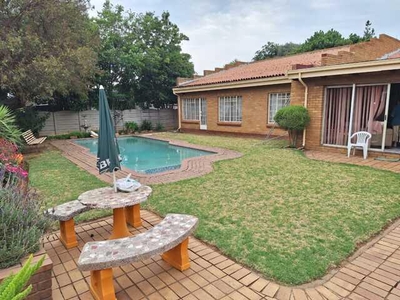 4 bedroom, Springs Gauteng N/A