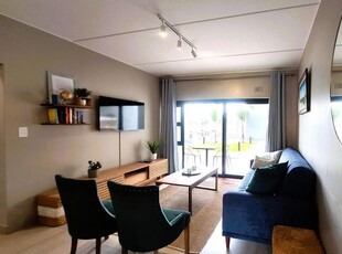 Ultra Modern 2 Bedroom Apartment