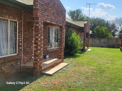 24 Bedroom House for sale in Potchefstroom Central