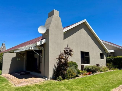 3 Bedroom Townhouse Sold in Jeffreys Bay Central