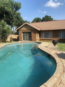 4 Bedroom House to Rent in Impala Park