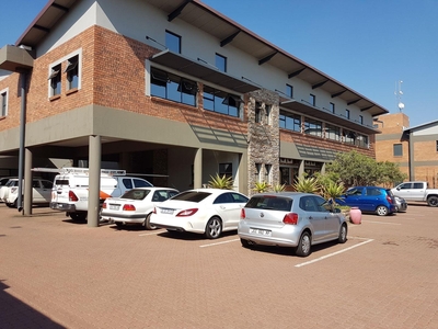 Commercial property to rent in Aerorand South
