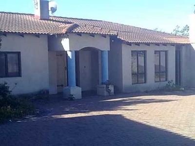 LUXURY MANSION ON HUGE PLOT For Sale South Africa