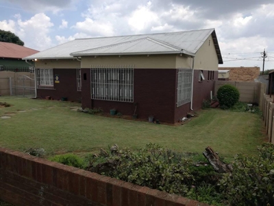 2 Bedroom House for Sale in Crosby