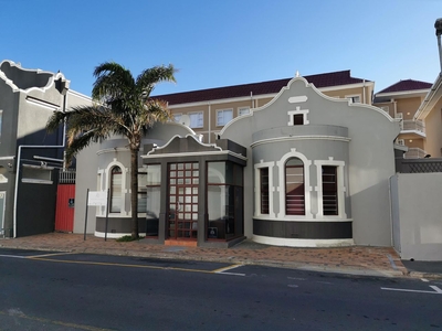 280m² Office For Sale in Strand Central