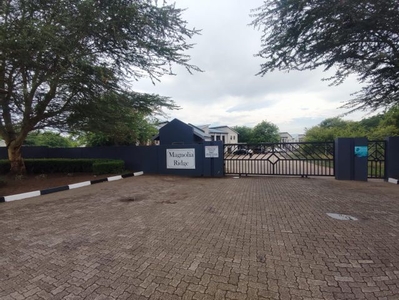 3 Bedroom Apartment For Sale in Waterval East