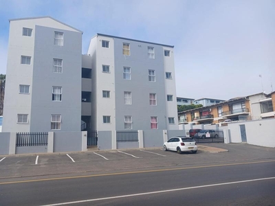 Two bedroom flat for sale in Dalsig, Malmesbury.
