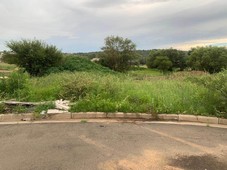 1219 m² Land available in Somerton Estate