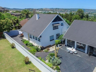 7 Bedroom house for sale in Old Place, Knysna