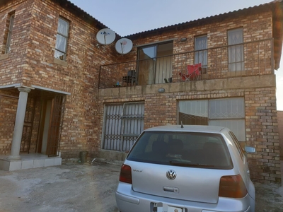 15 Bedroom Apartment / Flat for Sale in Tembisa Central. Investment property for