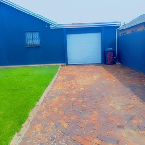 2 bedroom house to rent at protea glen ext 26