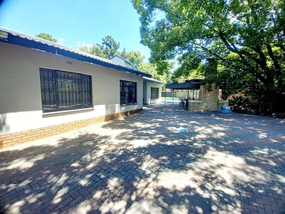 3 Bedroom House for sale in Vaalpark