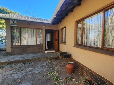 4 Bedroom house to rent in Bluff, Durban