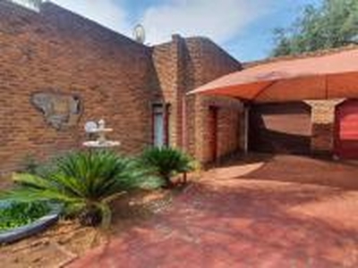 5 Bedroom House to Rent in Polokwane - Property to rent - MR