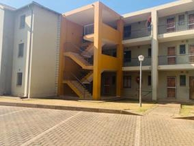 An Amazing 3 Bedroom Apartment In Jabulani Heights