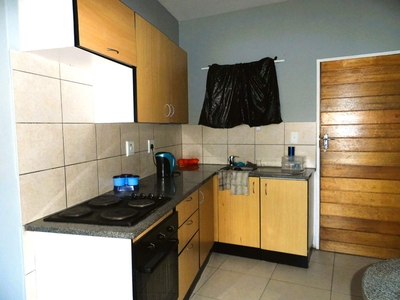 Apartment For Sale in Milpark