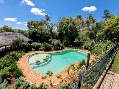 Apartment For Sale in Newlands