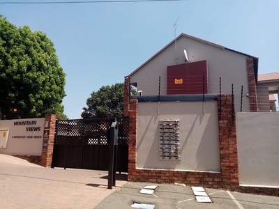 Apartment Rental Monthly in Northcliff