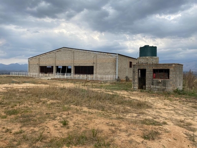Commercial/Farming Property to Rent