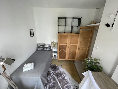 Furnished room to let in house
