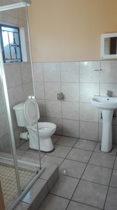 Granny's Cottage to let in Lenasia South ext1