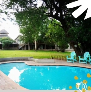 Guest House For Sale in Hoedspruit